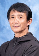 山崎　　　毅