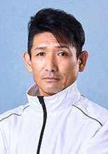 立間　　充宏