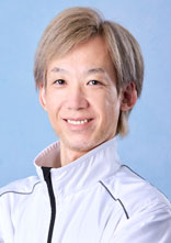 市川　　美宏