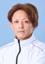 長尾　　章平