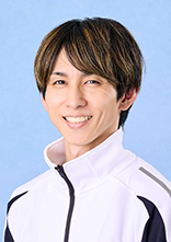 盛本　　真輔