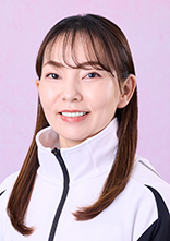 高田　　　綾