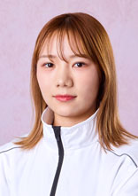 中尾　　彩香